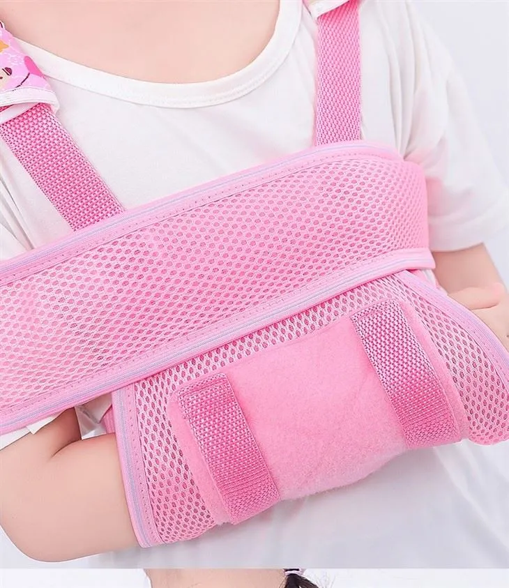 أطفال ذراع الرافعة مع الصدر