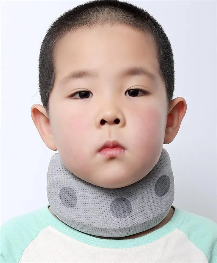 واقي الرقبة للأطفال