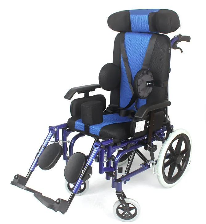 كرسي متحرك للأطفال